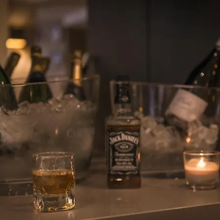 Hotell La Des Ternes 4*