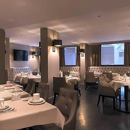 La Des Ternes Hotel