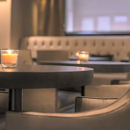 La Des Ternes Hotel