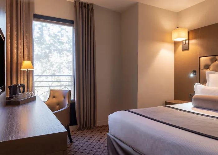 La Des Ternes 4* Paris